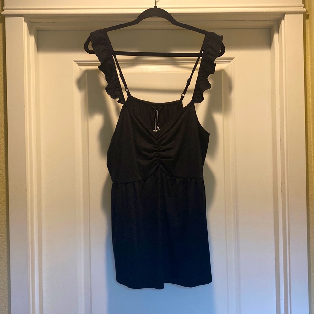 BloomChic Black Sleeveless Blouse Ruffled Straps Women’s 20